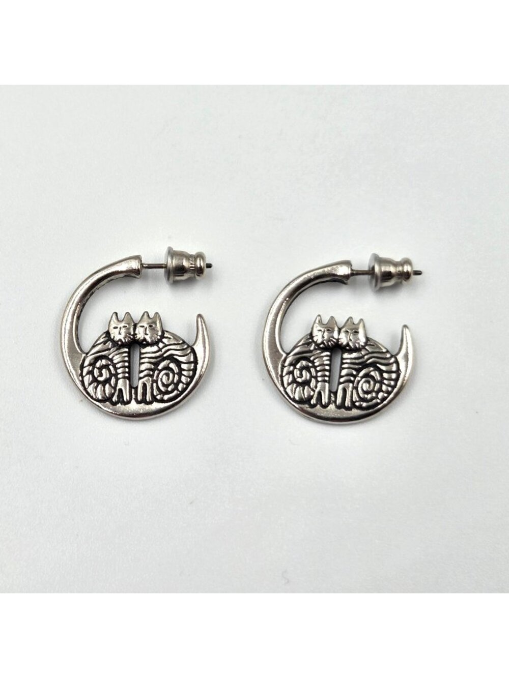 Laurel Burch Earrings Silver Tone Cats on A Moon Hoops Kitty Cat